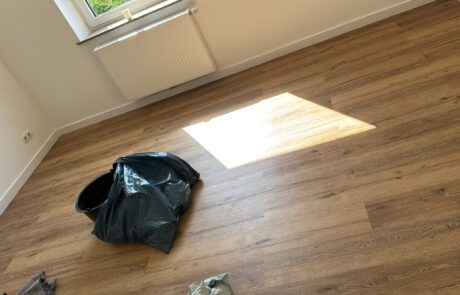 Moderner_Vinylboden_im_Altbau-4